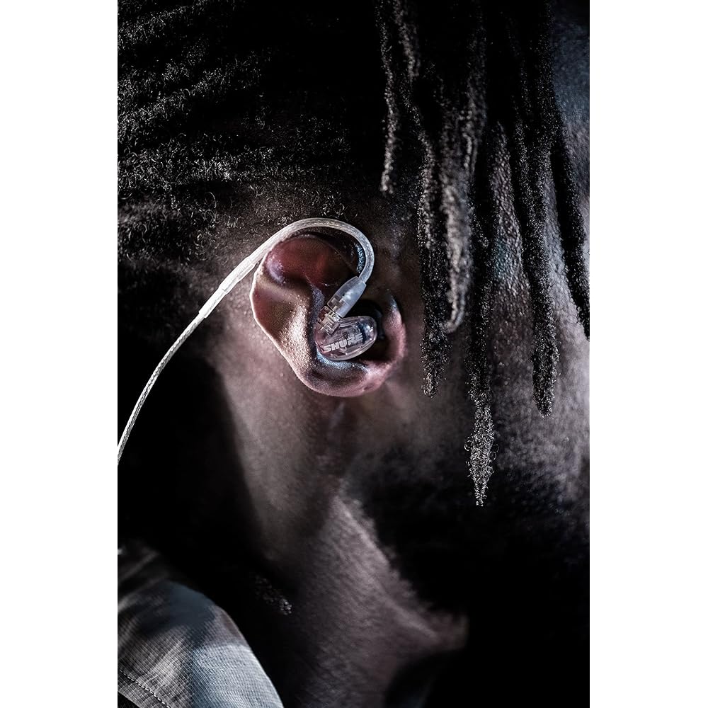 Shure SE215 PRO Wired Earbuds Professional Sound Isolating Earphones, Clear Sound &amp; Deep Bass, Single Dynamic MicroDriver, Secure Fit in Ear Monitor, Plus Carrying Case &amp; Fit Kit Clear (SE215-CL)